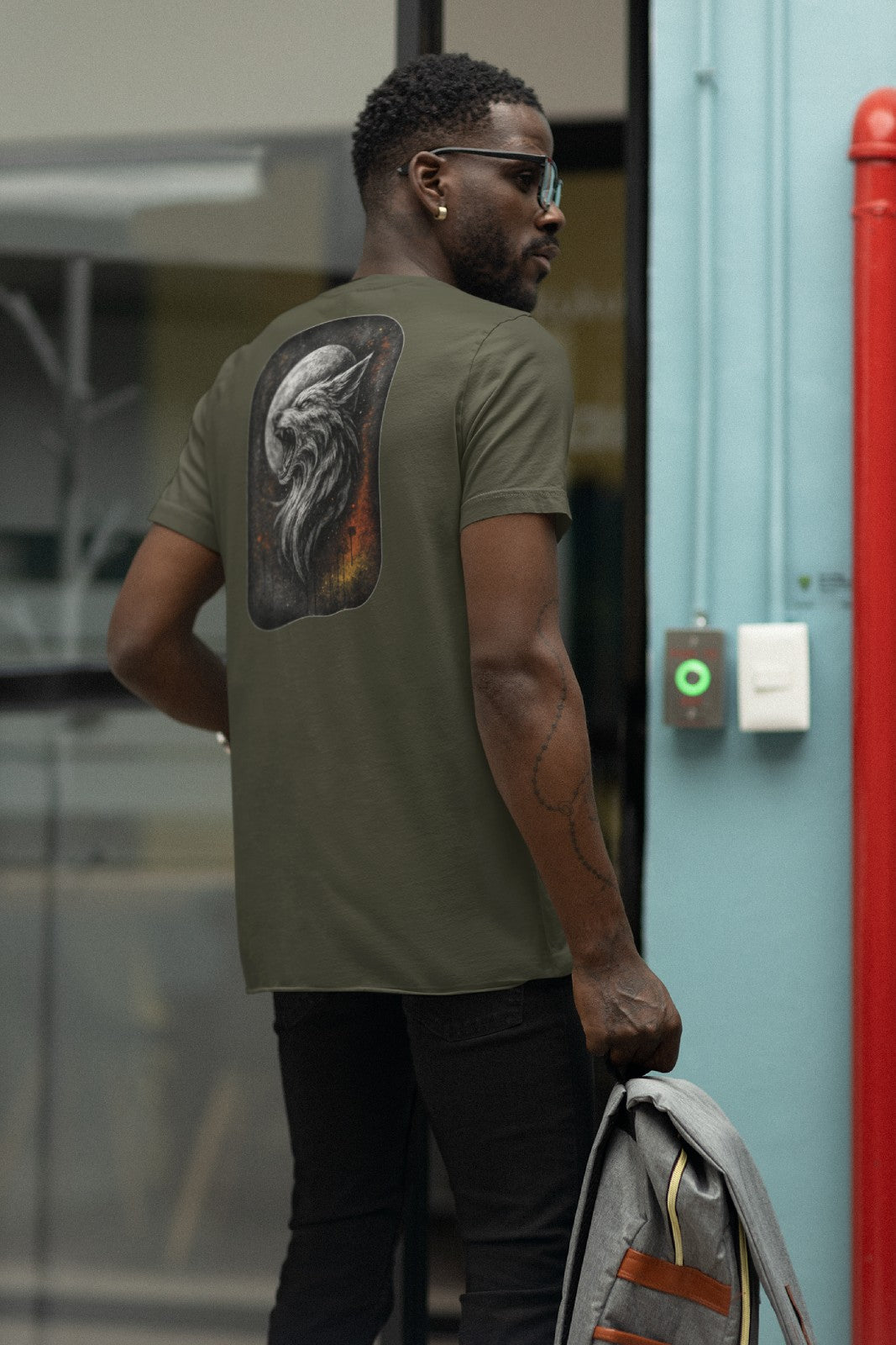 Lunar Snarl - men - Black / White / Navy / Military green